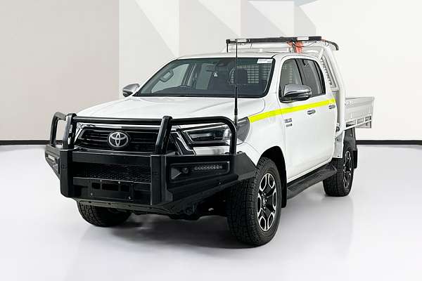 2021 Toyota HILUX SR5 (4x4) GUN126R FACELIFT 4X4
