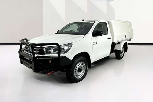 2020 Toyota HILUX SR (4x4) GUN126R FACELIFT 4X4