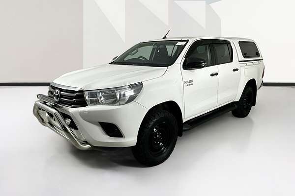 2018 Toyota HILUX SR (4x4) GUN126R MY17 4X4