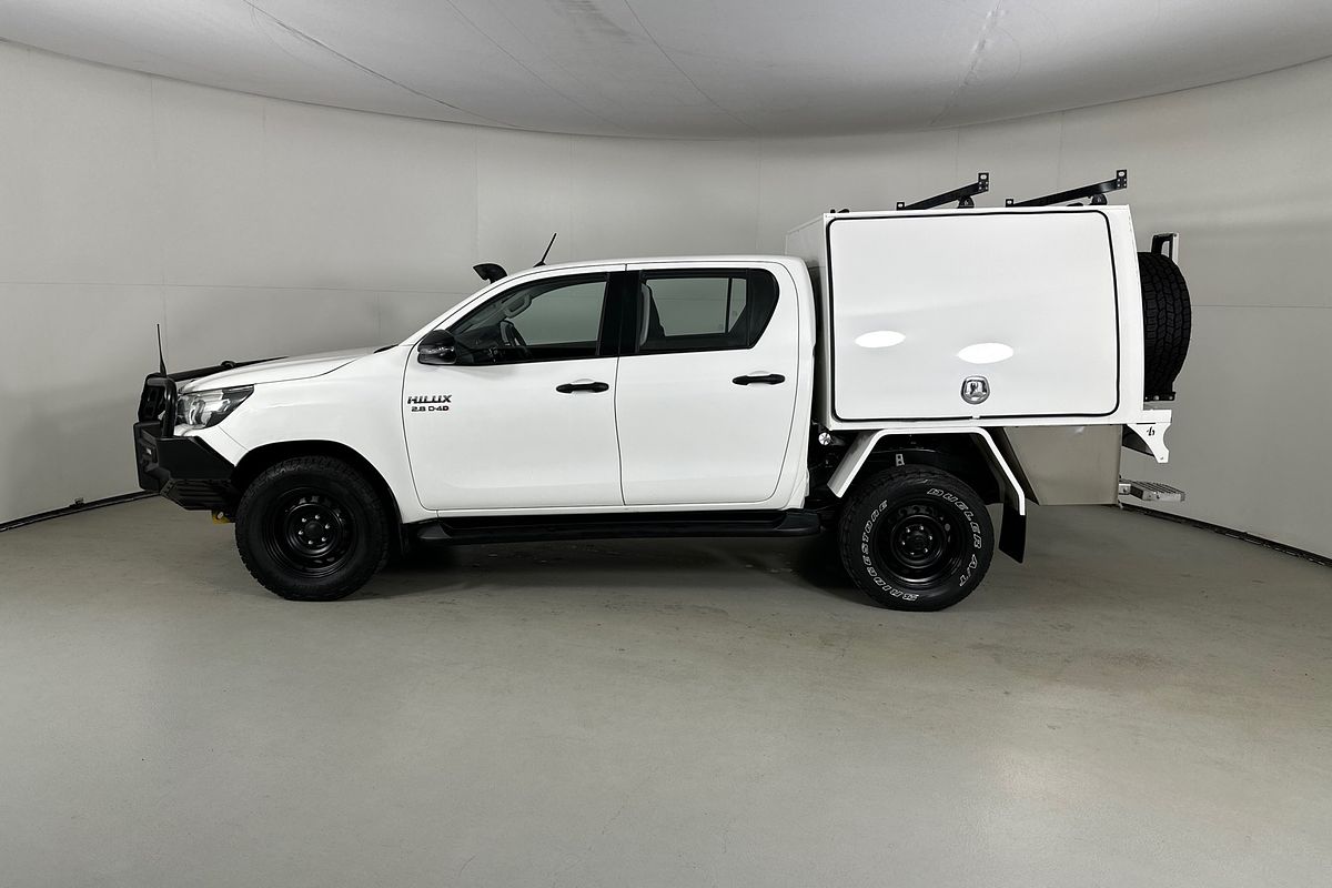 2018 Toyota HILUX SR (4x4) GUN126R MY17 4X4