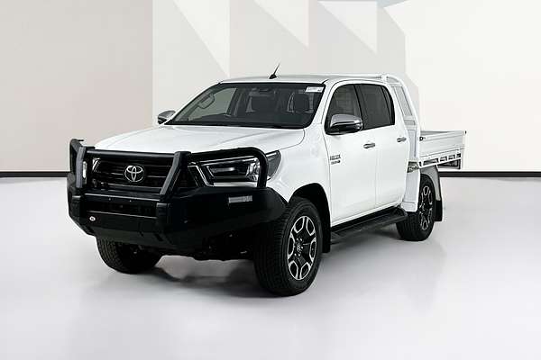 2021 Toyota HILUX SR5 (4x4) GUN126R FACELIFT 4X4