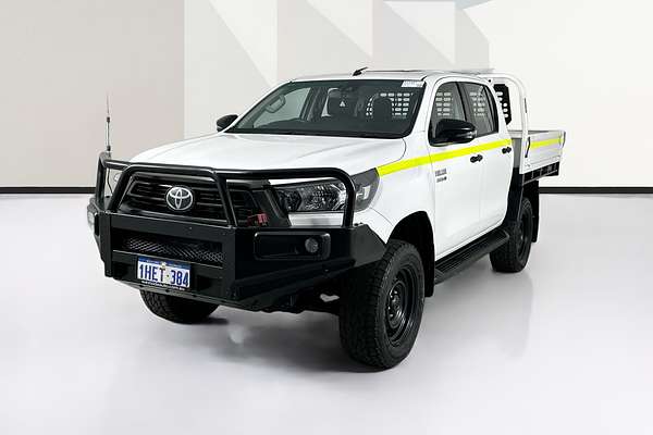 2020 Toyota HILUX SR (4x4) GUN126R FACELIFT 4X4
