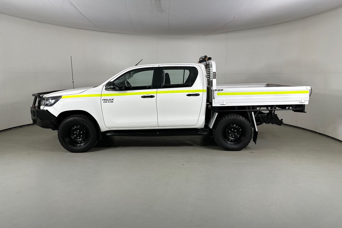 2020 Toyota HILUX SR (4x4) GUN126R FACELIFT 4X4