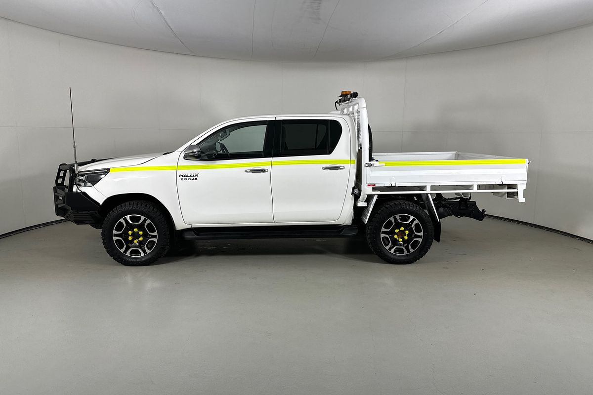 2021 Toyota HILUX SR5 (4x4) GUN126R FACELIFT 4X4