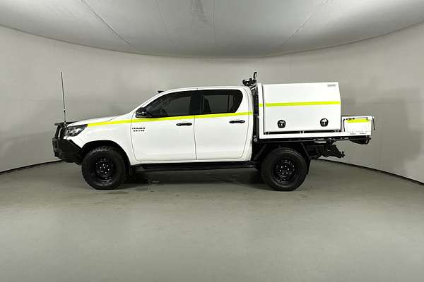 2022 Toyota HILUX SR (4x4) GUN126R 4X4