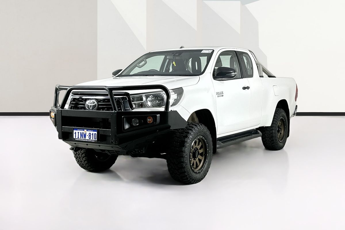 2020 Toyota HILUX SR (4x4) GUN126R MY19 UPGRADE 4X4