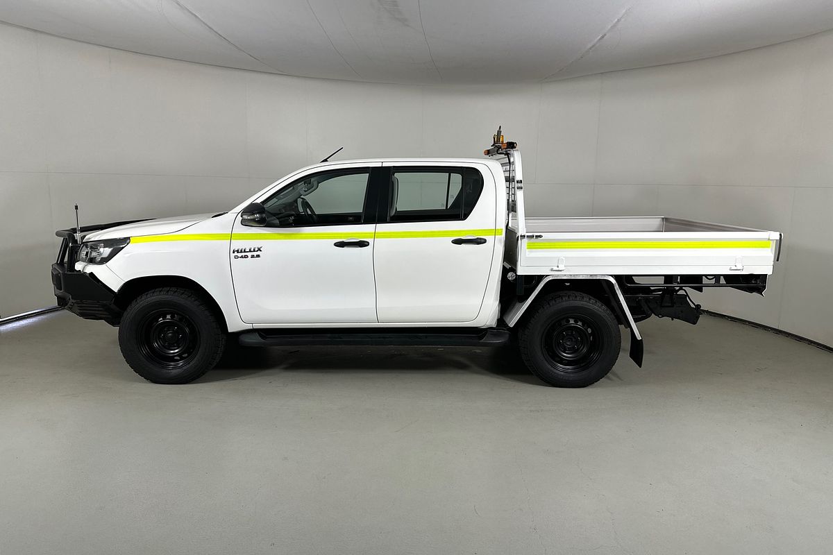 2020 Toyota HILUX SR (4x4) GUN126R FACELIFT 4X4