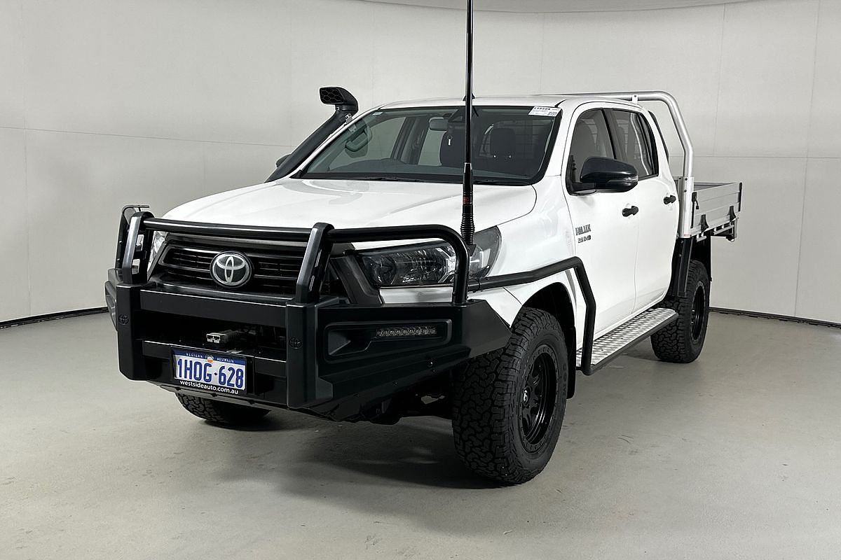 2021 Toyota HILUX SR (4x4) GUN126R FACELIFT 4X4