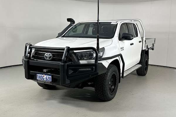 2021 Toyota HILUX SR (4x4) GUN126R FACELIFT 4X4