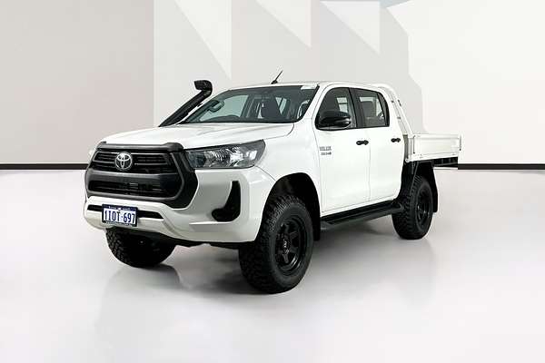 2020 Toyota HILUX SR (4x4) GUN126R FACELIFT 4X4