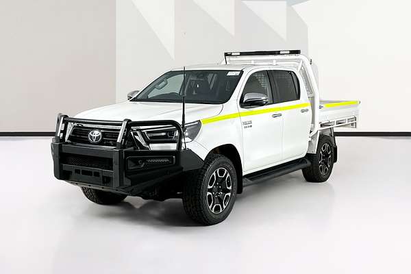 2021 Toyota HILUX SR5 (4x4) GUN126R FACELIFT 4X4