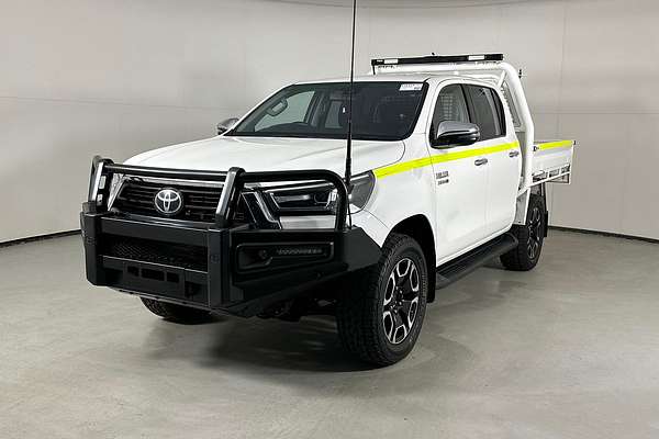 2021 Toyota HILUX SR5 (4x4) GUN126R FACELIFT 4X4