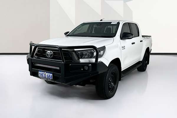 2020 Toyota HILUX SR GUN126R 4X4
