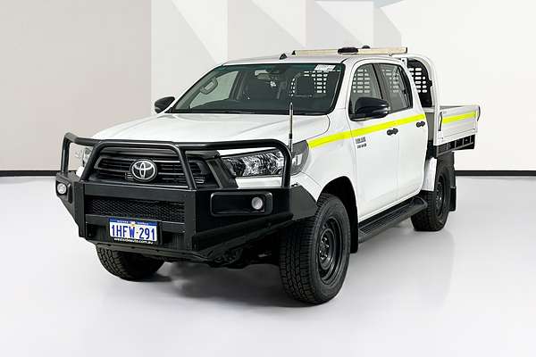 2021 Toyota HILUX SR (4x4) GUN126R FACELIFT 4X4