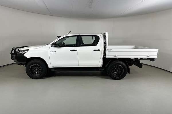 2021 Toyota HILUX SR (4x4) GUN126R FACELIFT 4X4