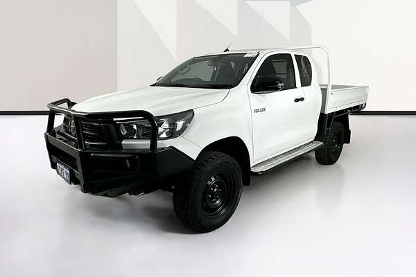 2020 Toyota HILUX WORKMATE (4x4) GUN125R FACELIFT 4X4