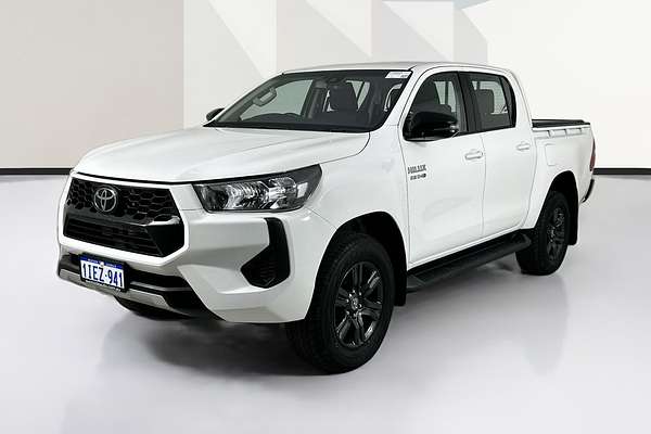 2024 Toyota HILUX SR 48V (4x4) GUN126R 4X4