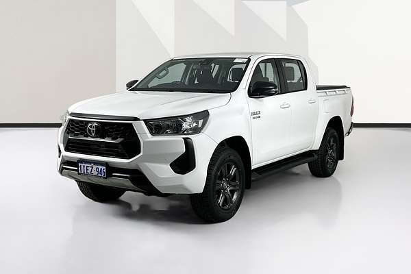2024 Toyota Hilux SR 48V GUN126R 4X4