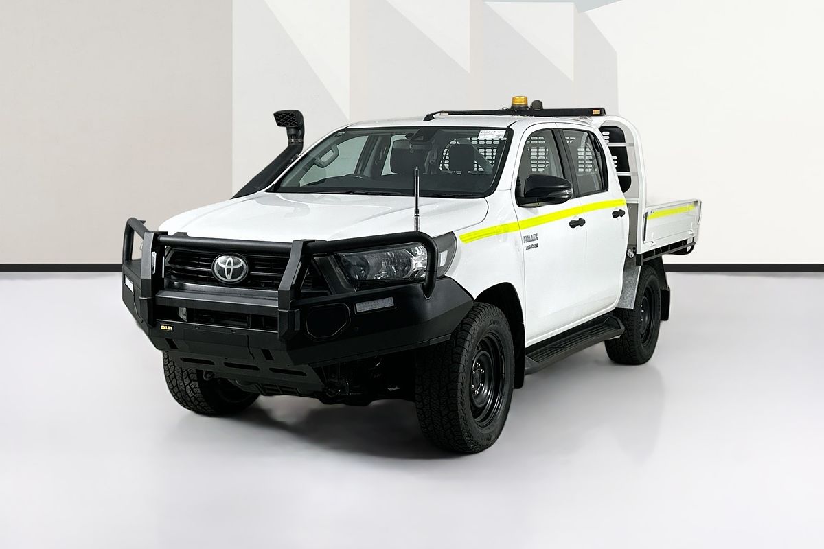 2021 Toyota HILUX SR (4x4) GUN126R FACELIFT 4X4