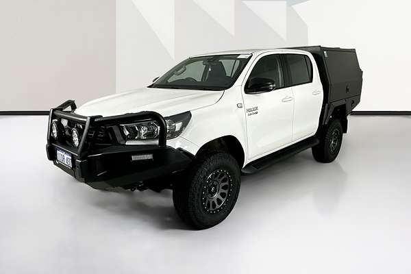2024 Toyota HILUX SR GUN126R 4X4