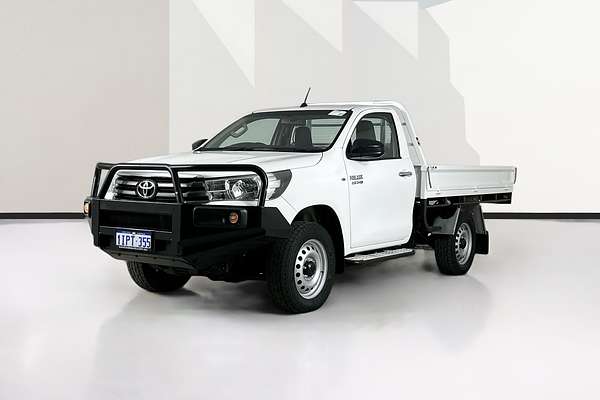 2016 Toyota HILUX SR (4x4) GUN126R 4X4