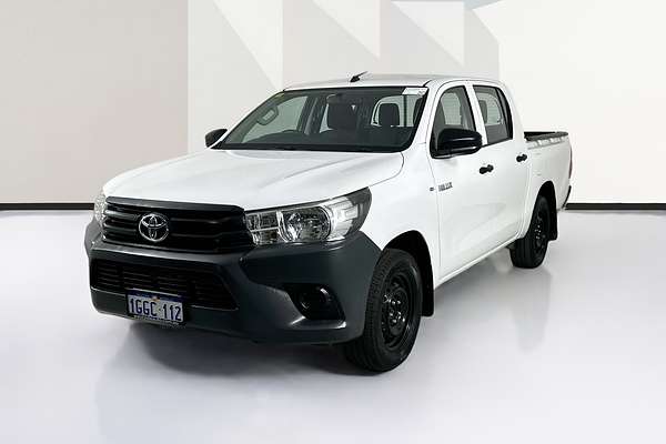 2017 Toyota HILUX WORKMATE GUN122R REAR WHEEL DRIVE