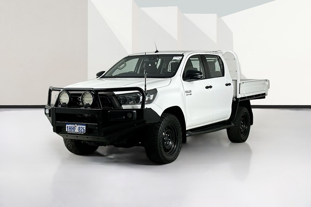 2020 Toyota HILUX SR (4x4) GUN126R FACELIFT 4X4