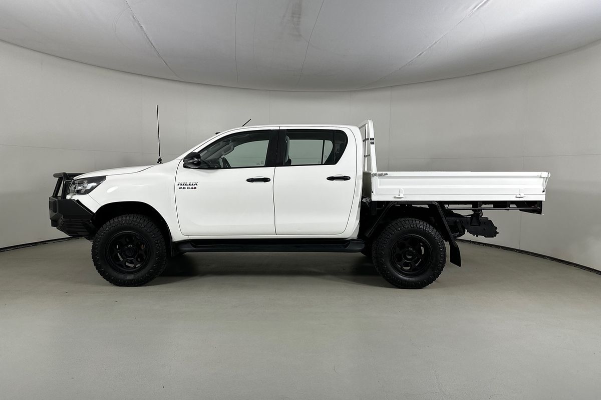 2020 Toyota HILUX SR (4x4) GUN126R FACELIFT 4X4