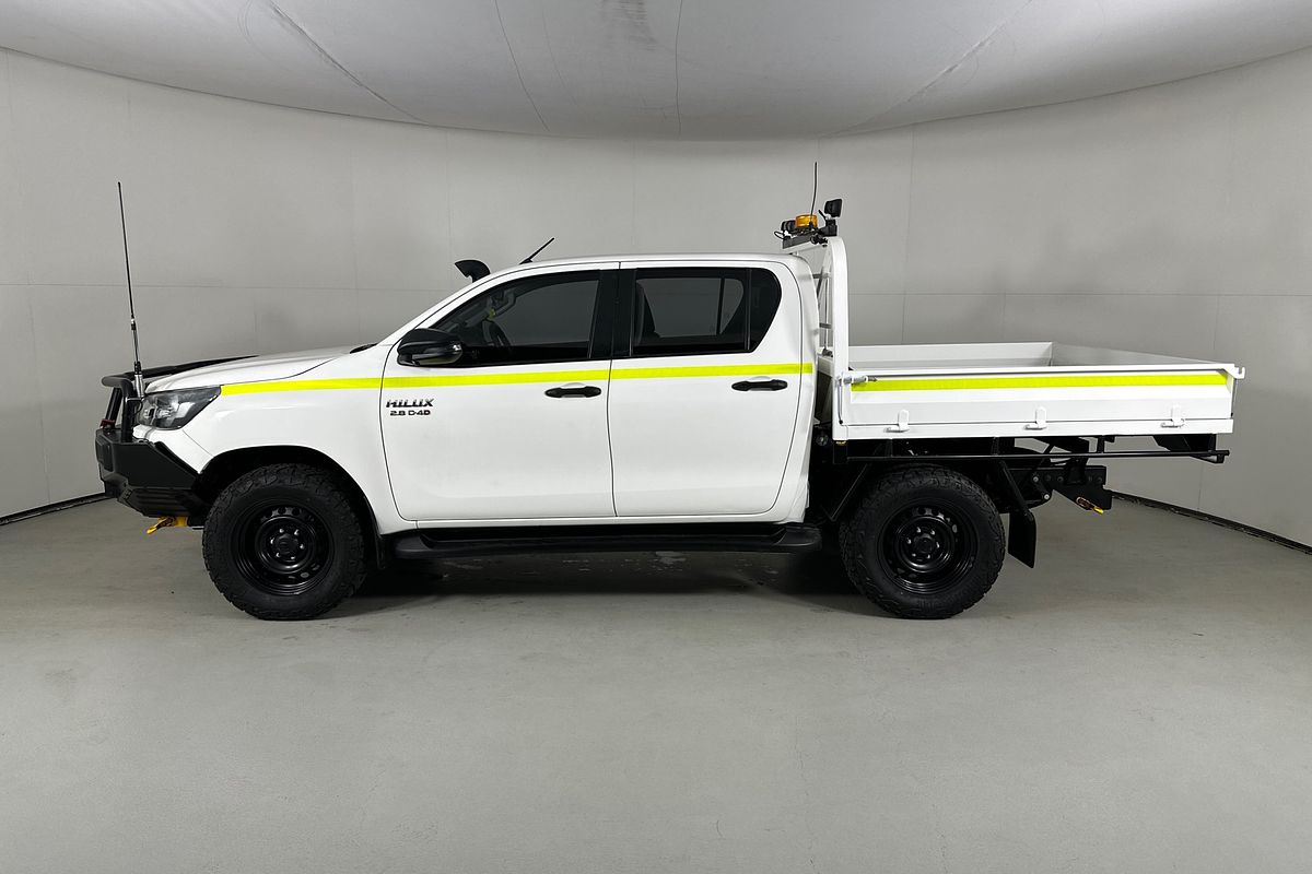 2020 Toyota HILUX SR (4x4) GUN126R FACELIFT 4X4