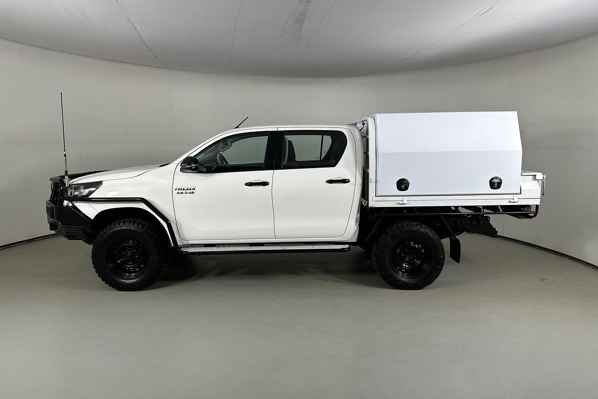 2020 Toyota HILUX SR (4x4) GUN126R FACELIFT 4X4