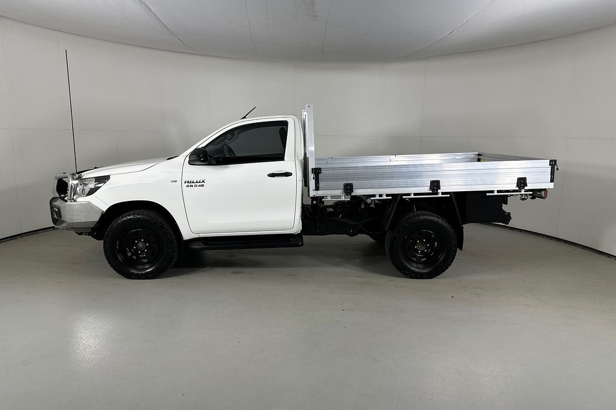 2021 Toyota HILUX SR (4x4) GUN126R FACELIFT 4X4