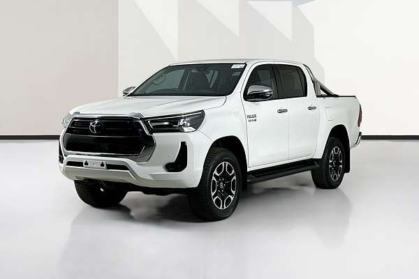 2021 Toyota HILUX SR5+ (4x4) GUN126R FACELIFT 4X4