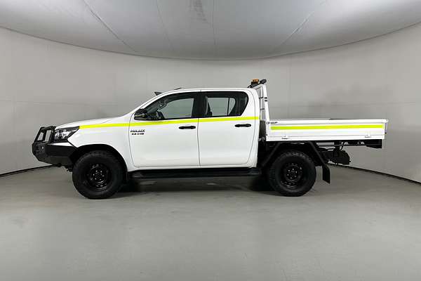 2020 Toyota HILUX SR (4x4) GUN126R FACELIFT 4X4