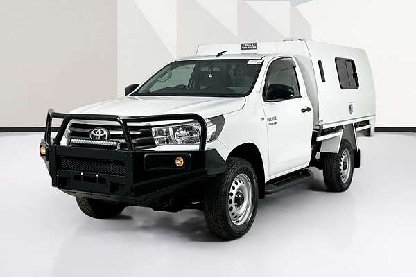2019 Toyota HILUX SR (4x4) GUN126R MY19 4X4