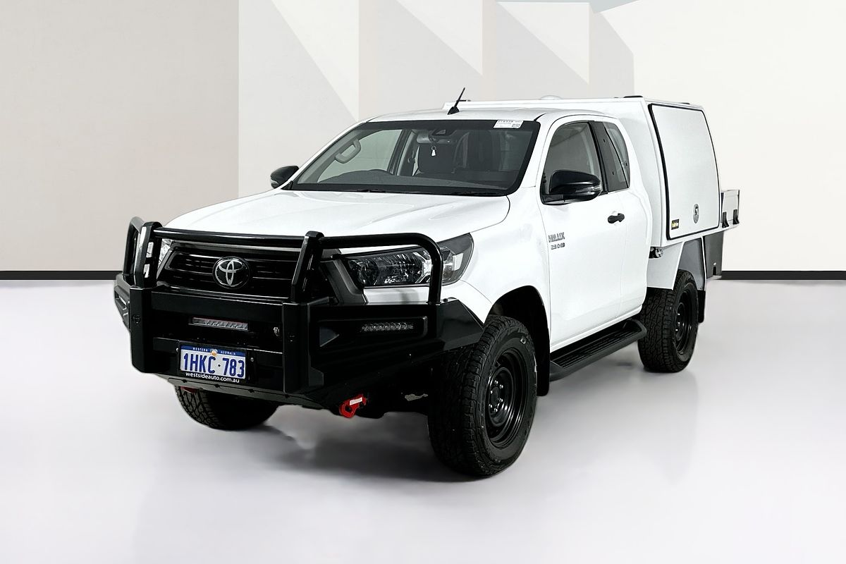 2021 Toyota HILUX SR (4x4) GUN126R 4X4