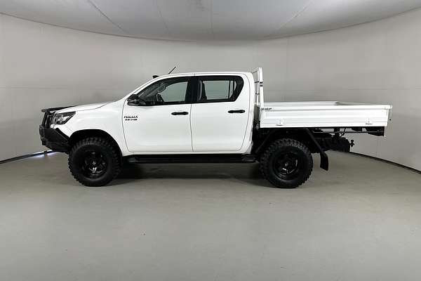 2020 Toyota HILUX SR (4x4) GUN126R FACELIFT 4X4