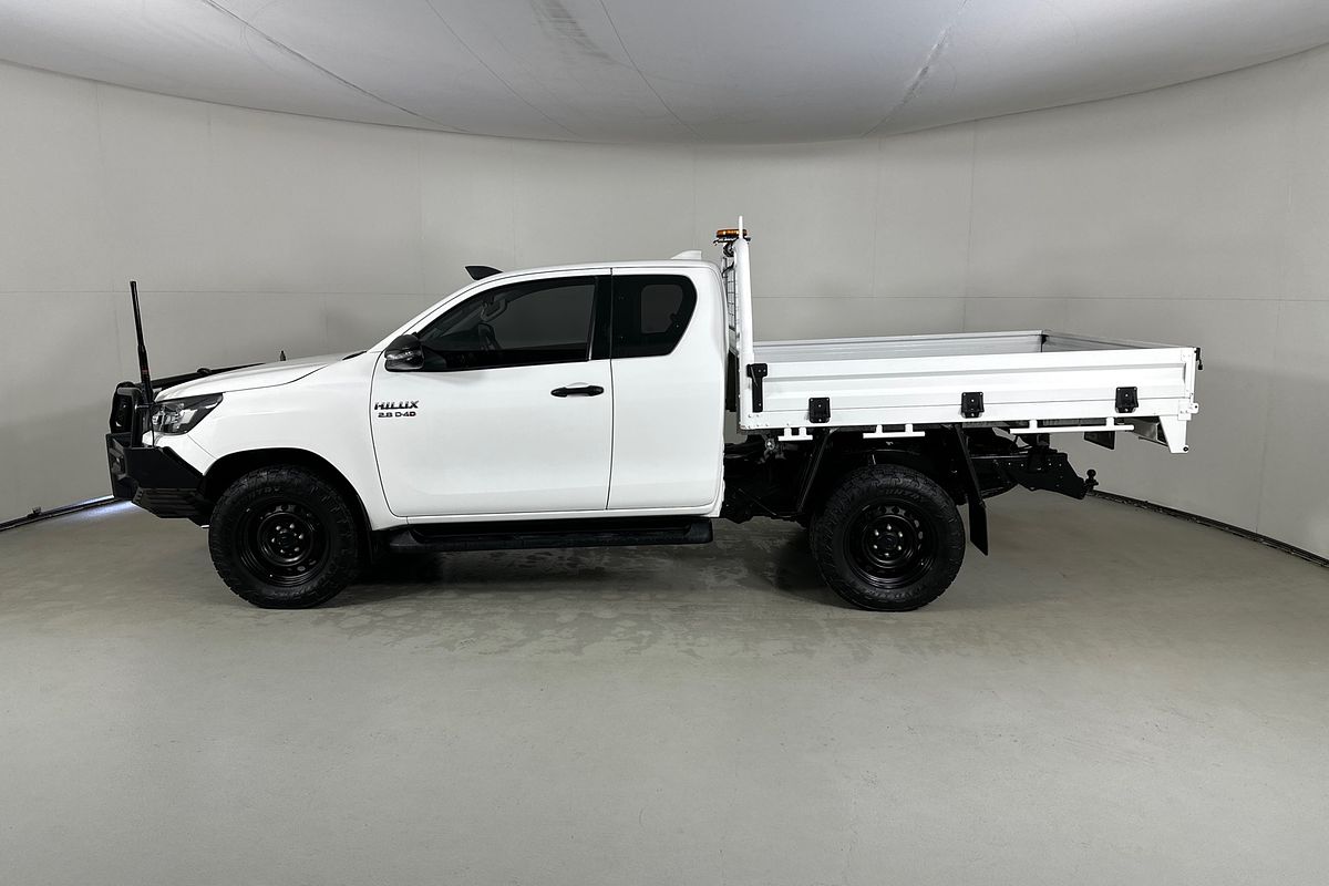 2022 Toyota Hilux SR (4x4) GUN126R 4X4