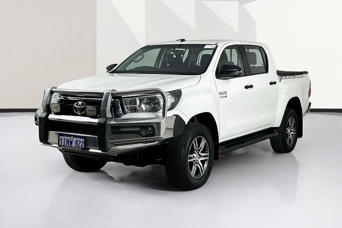 2018 Toyota HILUX SR (4x4) GUN126R MY19 4X4