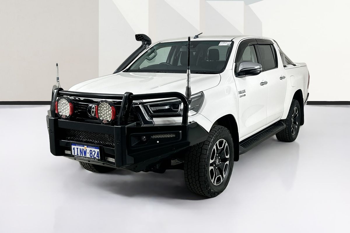 2021 Toyota HILUX SR5 (4x4) GUN126R 4X4