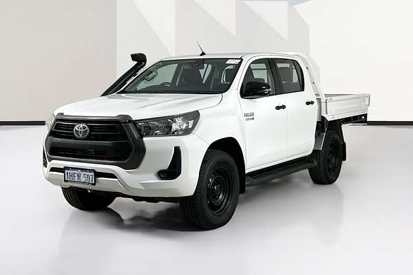 2020 Toyota HILUX SR (4x4) GUN126R FACELIFT 4X4