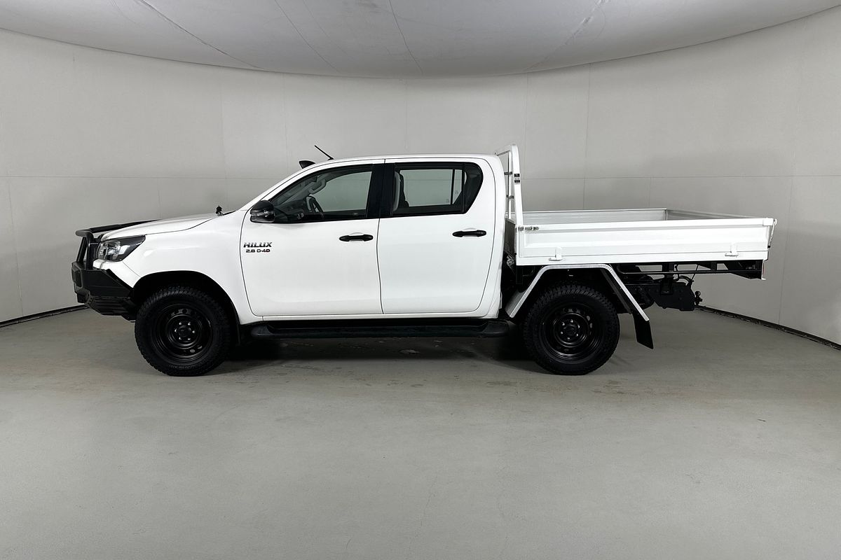 2020 Toyota HILUX SR (4x4) GUN126R FACELIFT 4X4