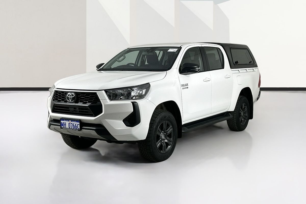 2024 Toyota HILUX SR (4x4) GUN126R 4X4