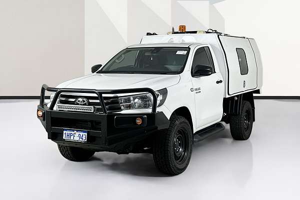 2022 Toyota HILUX SR (4x4) GUN126R 4X4