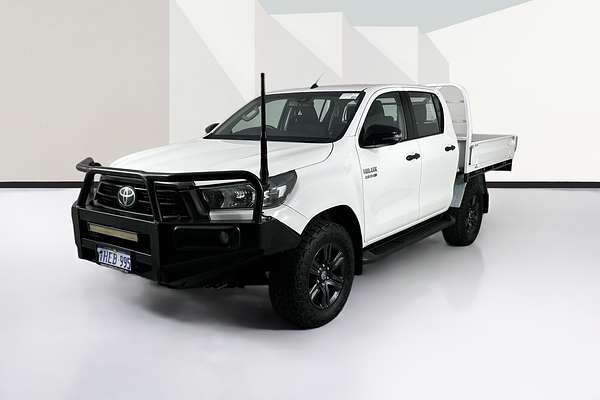 2020 Toyota HILUX SR (4x4) GUN126R FACELIFT 4X4