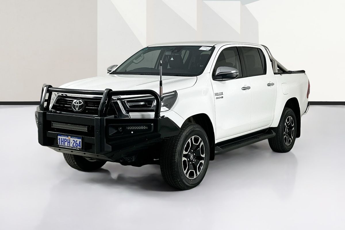 2022 Toyota HILUX SR5 (4x4) GUN126R 4X4