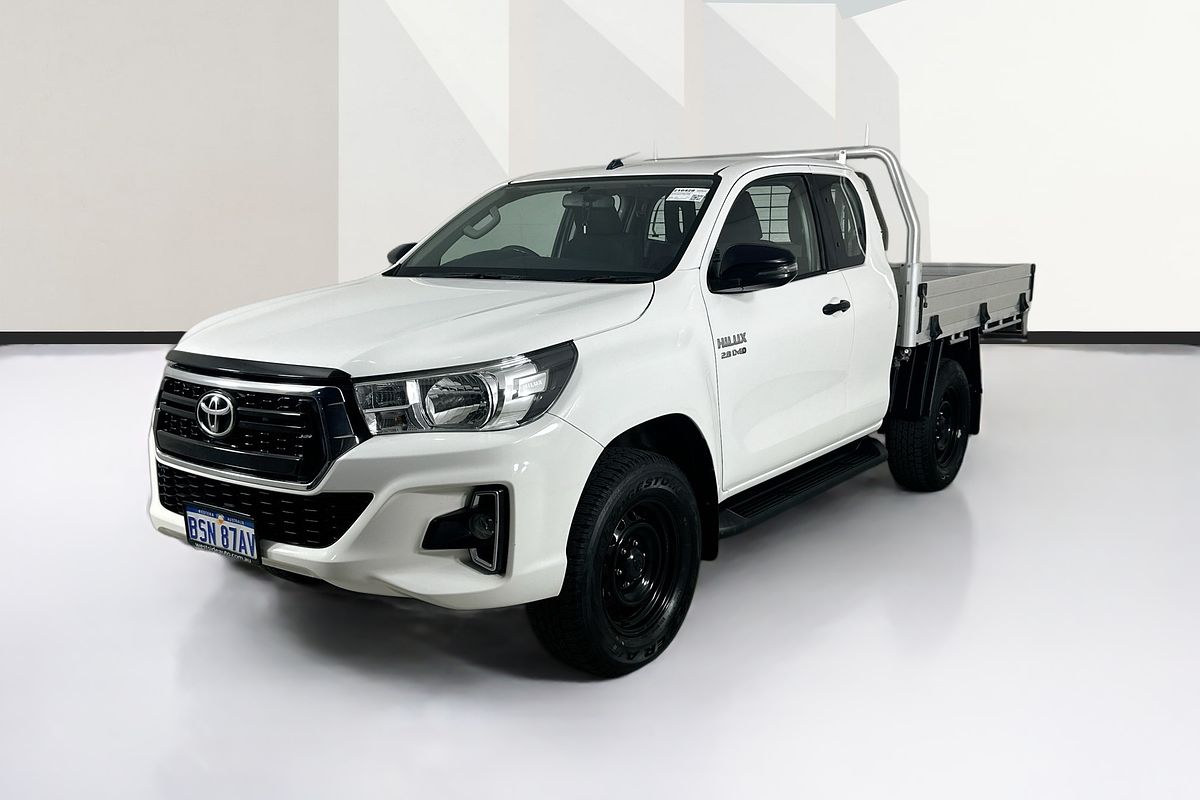 2019 Toyota HILUX SR (4x4) GUN126R MY19 4X4