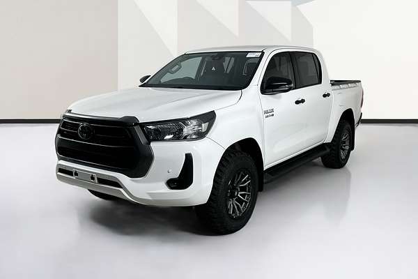 2022 Toyota HILUX SR (4x4) GUN126R 4X4