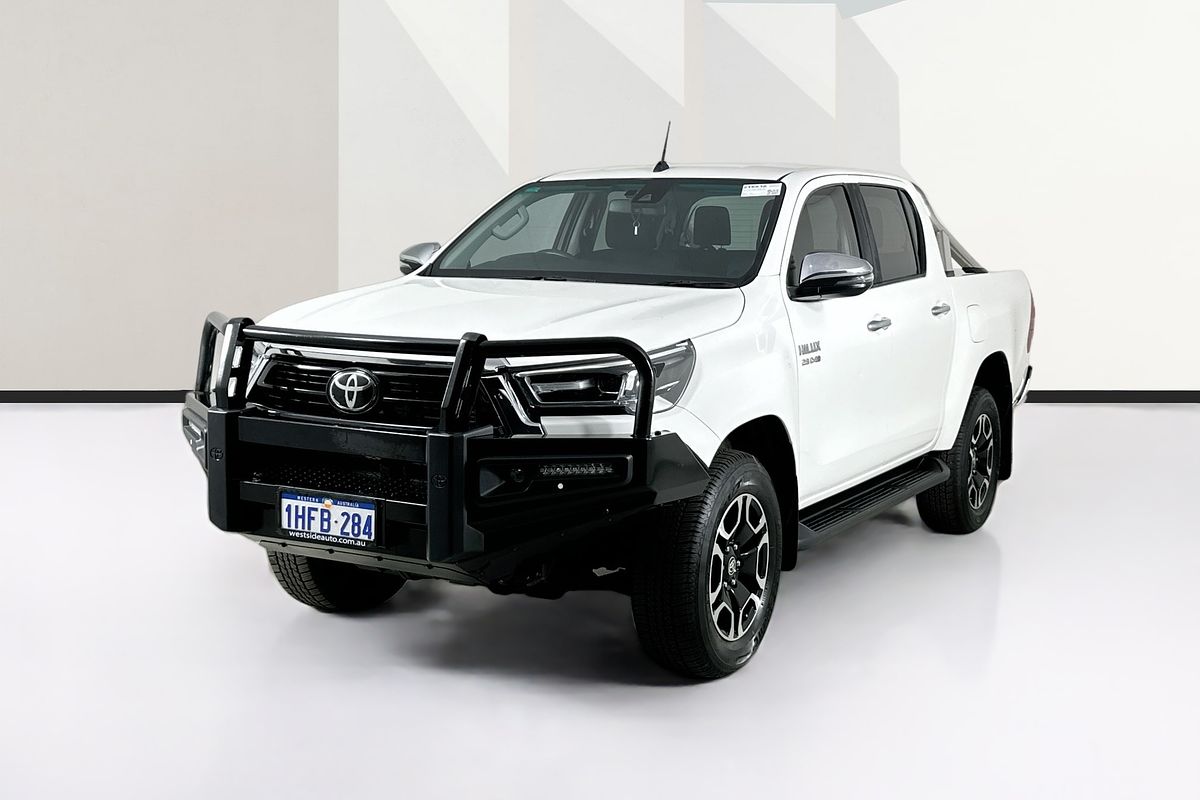 2021 Toyota HILUX SR5 (4x4) GUN126R 4X4