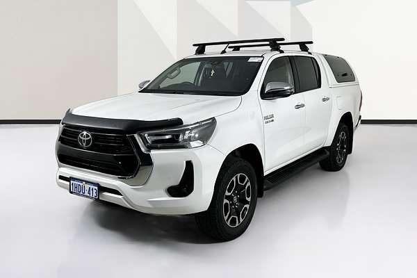 2020 Toyota HILUX SR5 (4x4) GUN126R FACELIFT 4X4