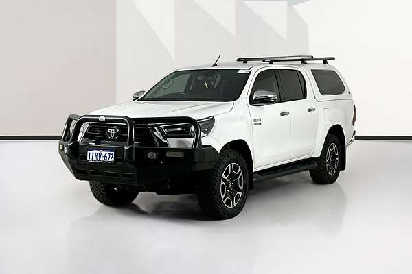 2021 Toyota HILUX SR5 (4x4) GUN126R 4X4